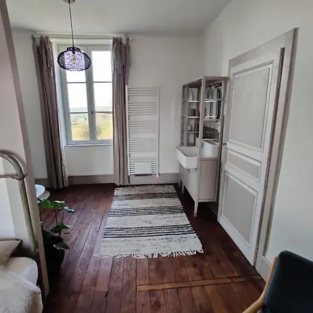 Le Brasseur Nocleg ze śniadaniem